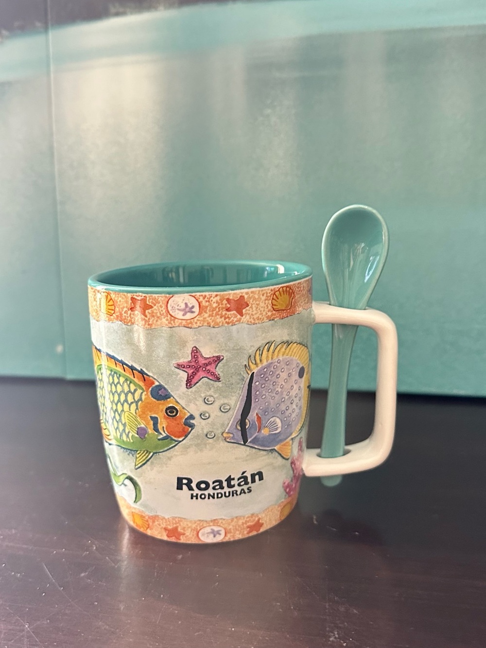 Roatán Honduras Fish Design Ceramic Mug with Teal Spoon